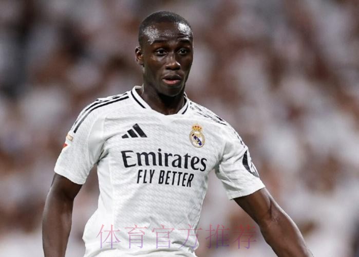 皇马官方:费兰·门迪右腿股二头肌肌肉损伤 皇马官方:费兰·门迪右腿股二头肌肌肉损伤