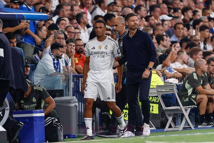 皇马后防再次面临人荒 阿拉巴或阿森西奥搭档 皇马后防再次面临人荒 阿拉巴或阿森西奥搭档